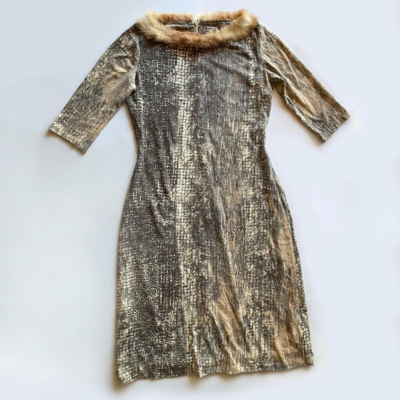 Vintage Luxury Italian Sheath Dress Genuine Faux Fur Trim 1990s Unworn 44 IT - Picture 1 of 12